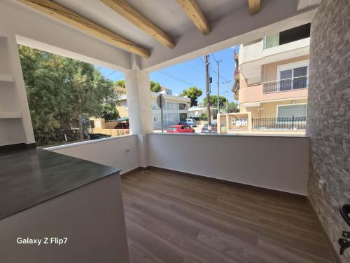 Sunday Apartments near Athens Airport