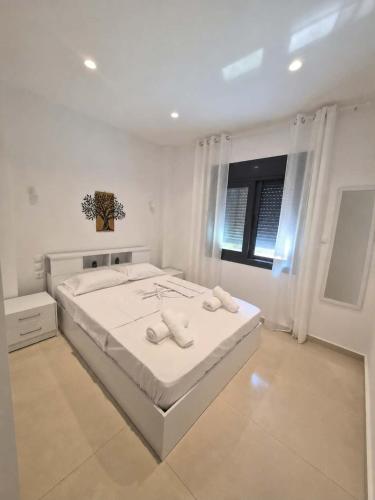 Sunday Apartments near Athens Airport
