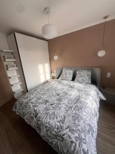 2 bedroom appartement near train station