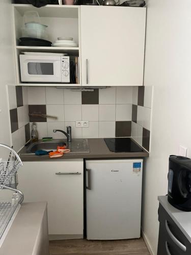 Simple Work Space 19th Arrondissement