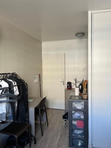 Simple Work Space 19th Arrondissement