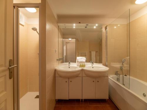 Apartment in Arcachon near Beach