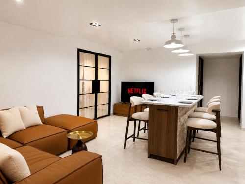 Contemporary 2BR Apartment in Paris with Netflix