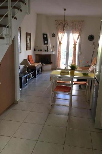 Sea View Paradise Retreat in Nikiti