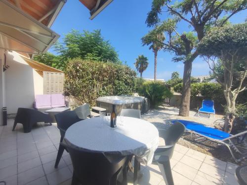 Villa 1, Natura Beach au village naturiste