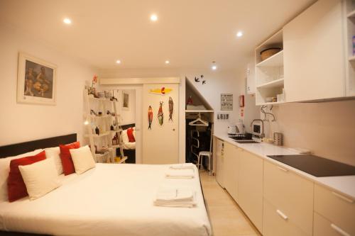 FLH Casa Carol Mouraria