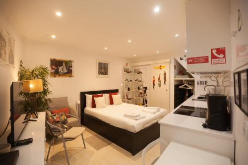 FLH Casa Carol Mouraria