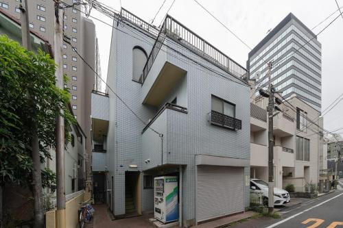 203 Convenient Shinjuku Nest 3 mins to Subway, 2Double Bed