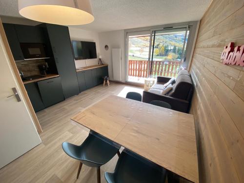 Studio Premium pied piste Belle ETOILE, Parking INCLUS