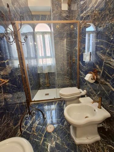 Roma Romantic Home