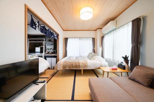 303 Near Shinjuku 3 min walk to subway station