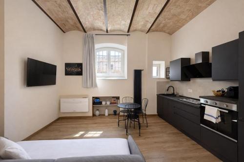 Heart of Rome Iconic Trastevere Stay for 4 guests