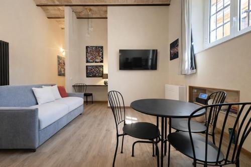 Heart of Rome Iconic Trastevere Stay for 4 guests