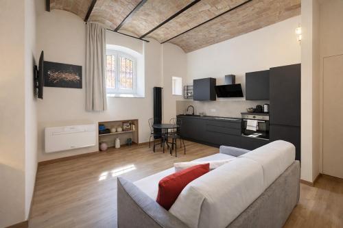Heart of Rome Iconic Trastevere Stay for 4 guests
