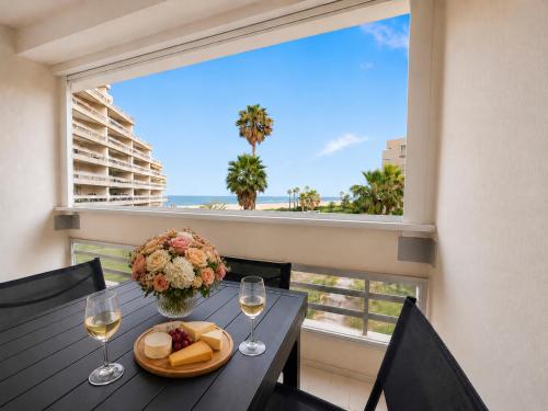 T2 charmant à Canet avec parking et balcon vue mer