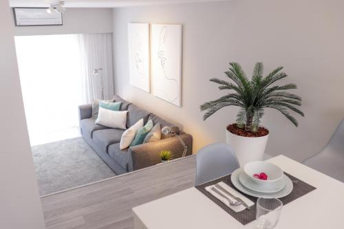 Buganvilia House Faro Elegant Urban Retreat