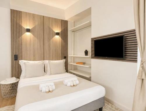Saint Germain Deluxe Studio by Seine River
