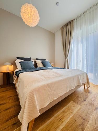 Vienna Garden Suites Waltz Terrace and AC