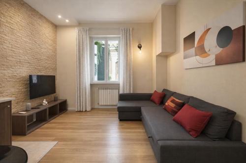 Authentic Rome 2BR near Vatican & Metro Cipro