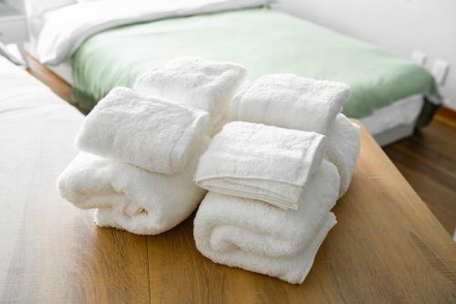 10minutes walk to Shinjuku 4beds
