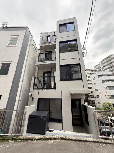 Tora Hotel Gotanda