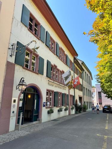 Studio 8 Rhine View - Quiet and Cozy - 10min Walk to City Center, 15min to Main Station