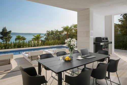Exclusive Villa Calma I & II - two heated pool&spa