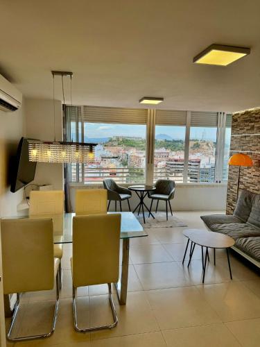 Alicante Skylights Apartments