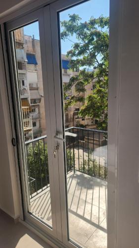 Penelope - 2BR close to Metro station