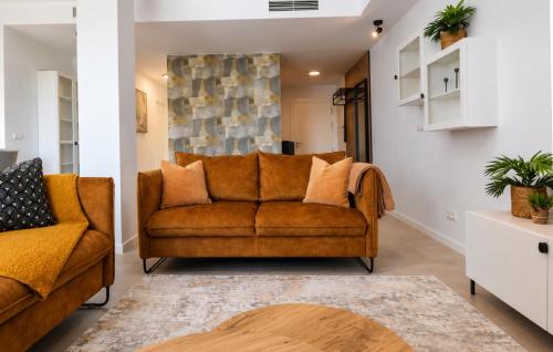 Premium Extended-Stay 2-Bed Apartment in Estepona