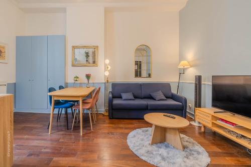 Paris 1st Elegant Stay by Louvre Palais Royal