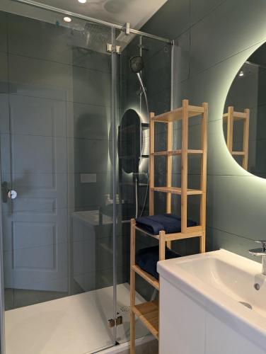 Grand appartement lumineux entièrement rénové
