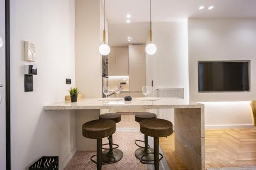 Kolonaki prive luxury in the center