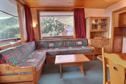 Résidence Plein Soleil - LUMINEUX ET CONFORTABLE, APPARTEMENT LABEL MÉRIBEL MAE-7630