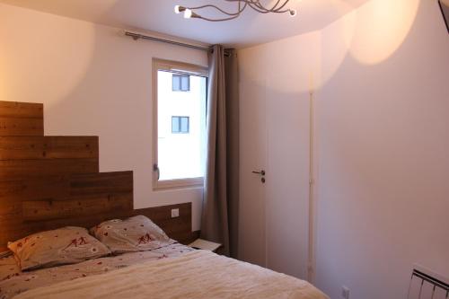 Résidence Eterlous - VAL THORENS location: appartement exceptionnel de 55 m2 dans le centre, rénovation haut de gamme MAE-9026