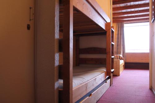 Résidence Lac Blanc - VAL THORENS location: studio pour 4 personnes oriénté sud ouest résidence Lac Blanc MAE-9050