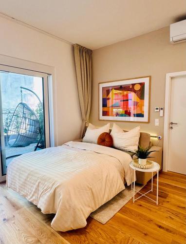Vienna Garden Suites Cocoon Terrace and AC