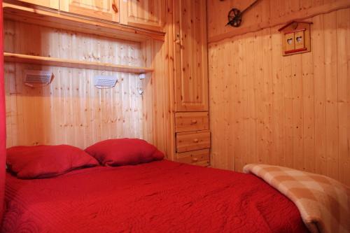 Résidence Roc De Peclet 2 - VAL THORENS location: Studio chaleureux avec une cabine dans un quartier calme MAE-9051