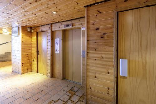 Résidence Orsiere - VAL THORENS location: Appartement aux pieds des pistes, confortable et chaleureux, résidence L'ORSIERE MAE-9057