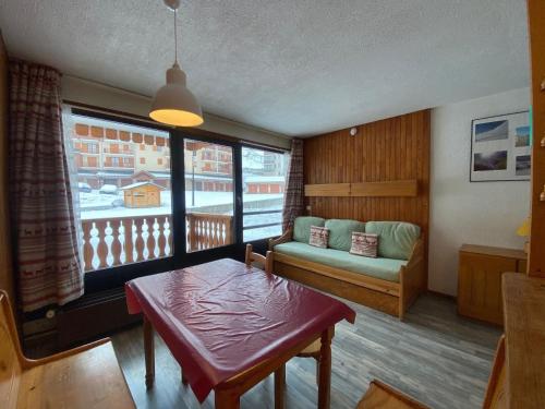 Résidence Neves - VAL THORENS location: Studio pour 4 personnes dans un quartier animé (LES NEVES) MAE-9082