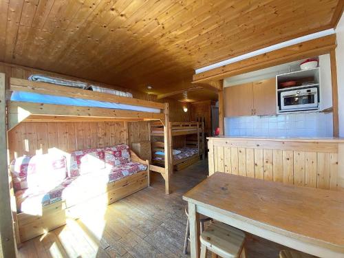 Résidence Neves - VAL THORENS location: Studio pour 4 personnes dans un quartier animé / LES NEVES MAE-9103