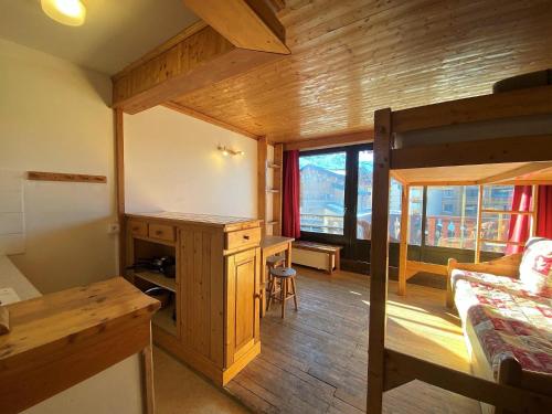 Résidence Neves - VAL THORENS location: Studio pour 4 personnes dans un quartier animé / LES NEVES MAE-9103