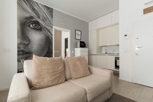 GuestHost - Cozy Flat in Darsena close to Navigli