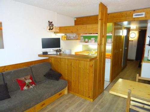 Résidence Pierra Menta - Appartement 2 pièces 6 personnes proche des pistes et des commerces dans le village du Charvet à Arc 1800 MAE-1709