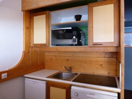 Résidence Nova - Appartement 2 pièces 6 personnes proche des pistes, des commerces, de la garderie et de l'ESF au centre de la station d’Arc 1800 MAE-1713