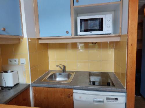 Résidence Alliet - Duplex rénové pour 5 personnes proche des pistes et des commerces dans le village de Charmettoger MAE-1731