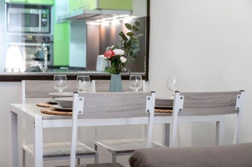 ZURI by People Rentals