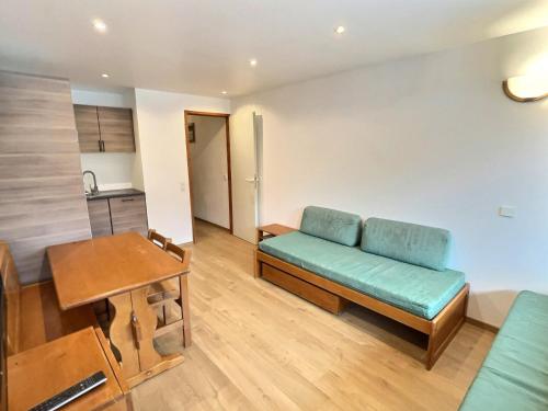 Résidence Les Jardins De Val - Appartement 2 pièces pour 4 personnes à Val d'Isère à 350 mètres du centre du village et 450m des pistes MAE-1814
