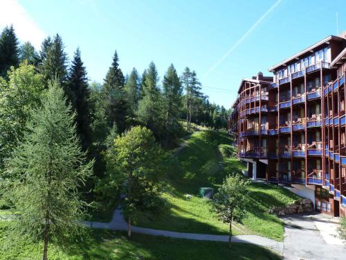 Résidence Aiguille Grive Bat Ii - Joli 3 pièces 6 personnes en duplex proche des pistes dans le village de Charmettoger à Arc 1800 MAE-1897