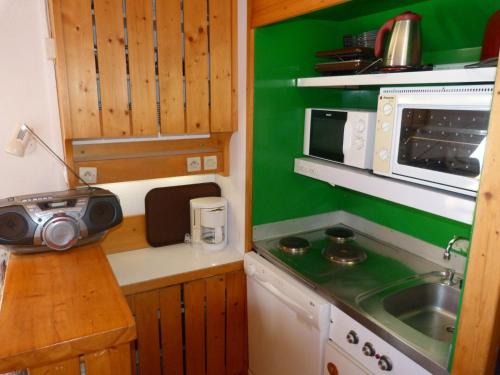 Résidence Archeboc - Appartement 5 personnes à Arc 1800 proche des pistes dans le village de Charmettoger MAE-1925